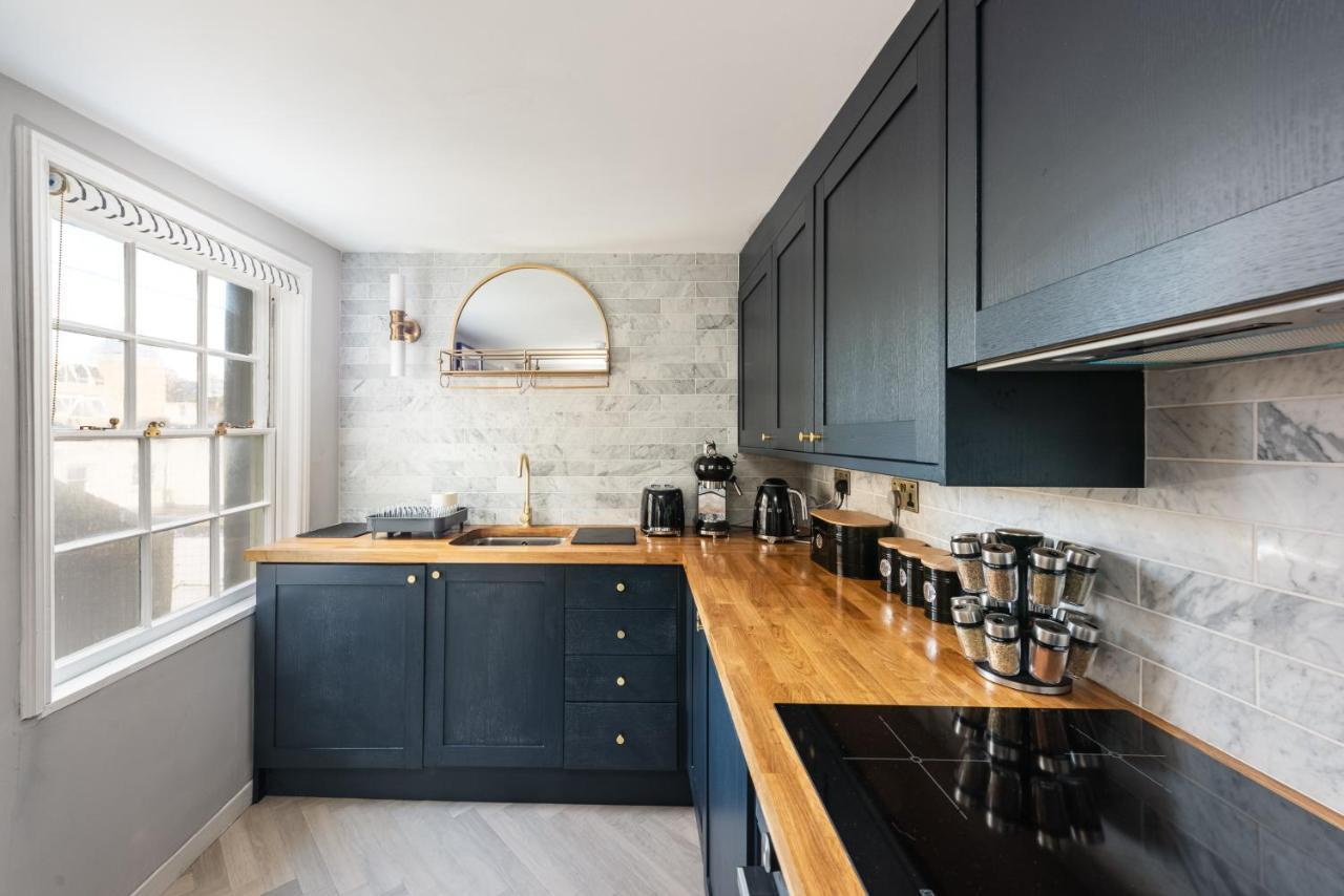 Sky View Double Bed Apartment In Brighton And Hove By Myholidaylet Exterior photo